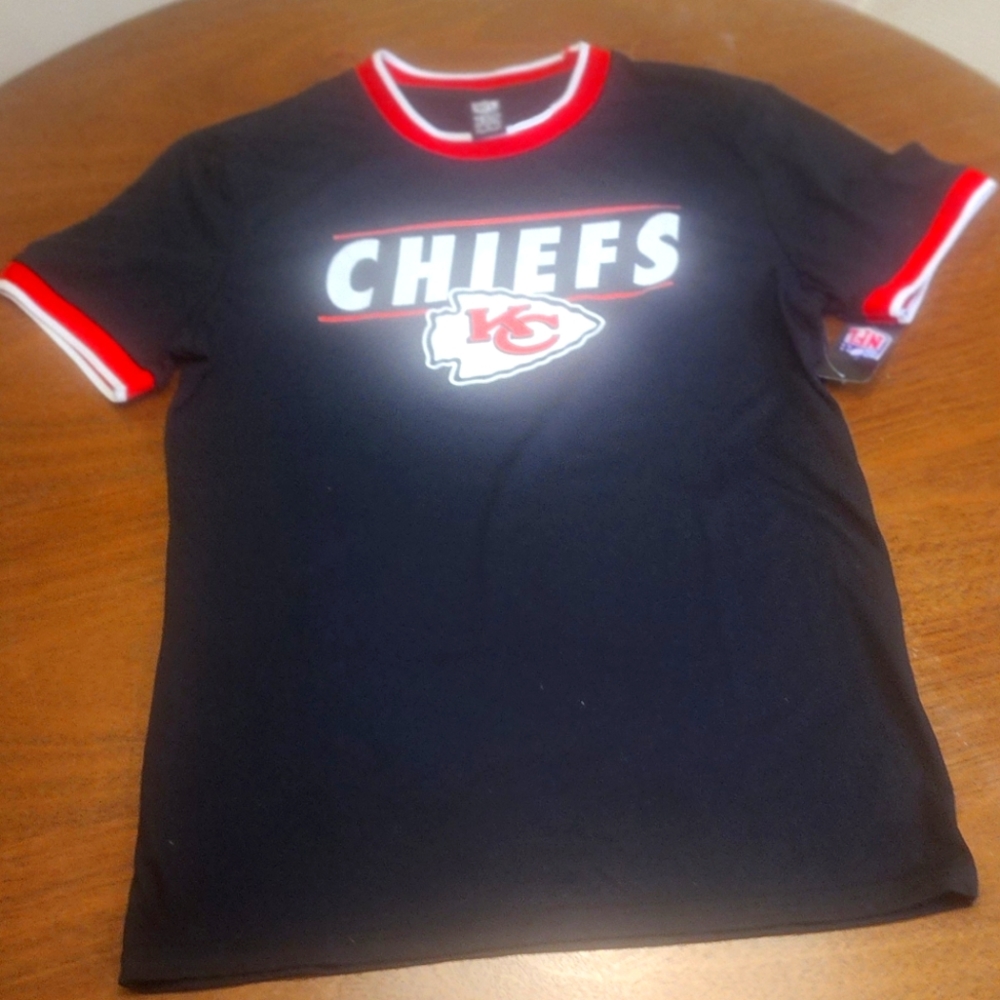 Brand new NFL-branded Kansas City Chiefs t-shirt